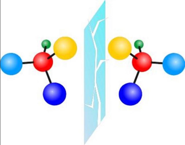 Measuring parity violation effects in cold chiral molecules